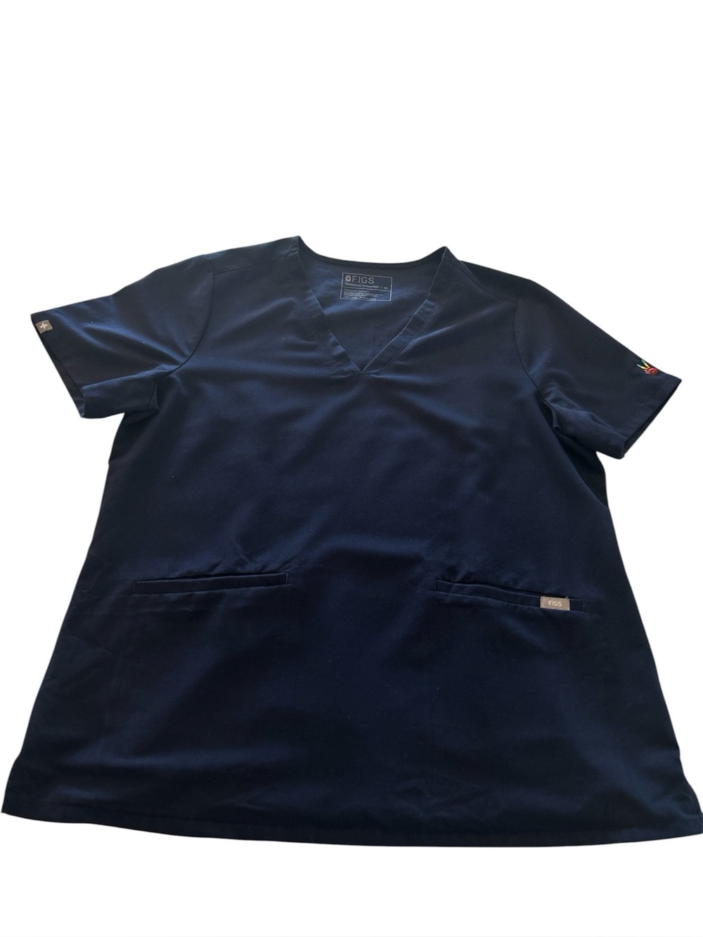 FIGS Technical Collection Casma V-Neck Pride Scrub Top Women’s Size XL FW1100